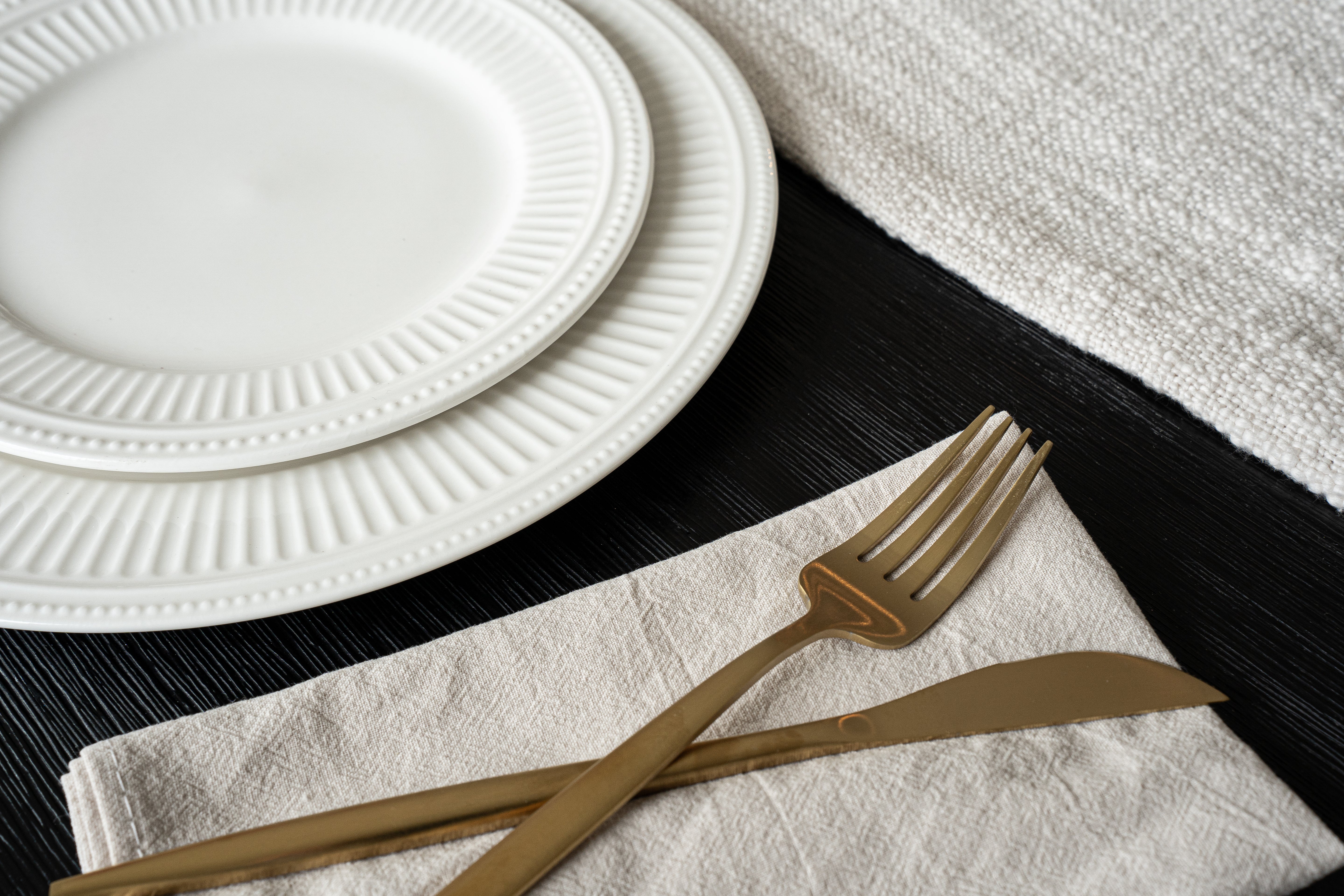 Santorini Collection - Bone China 12 Piece Dinnerware Set (Bloom)