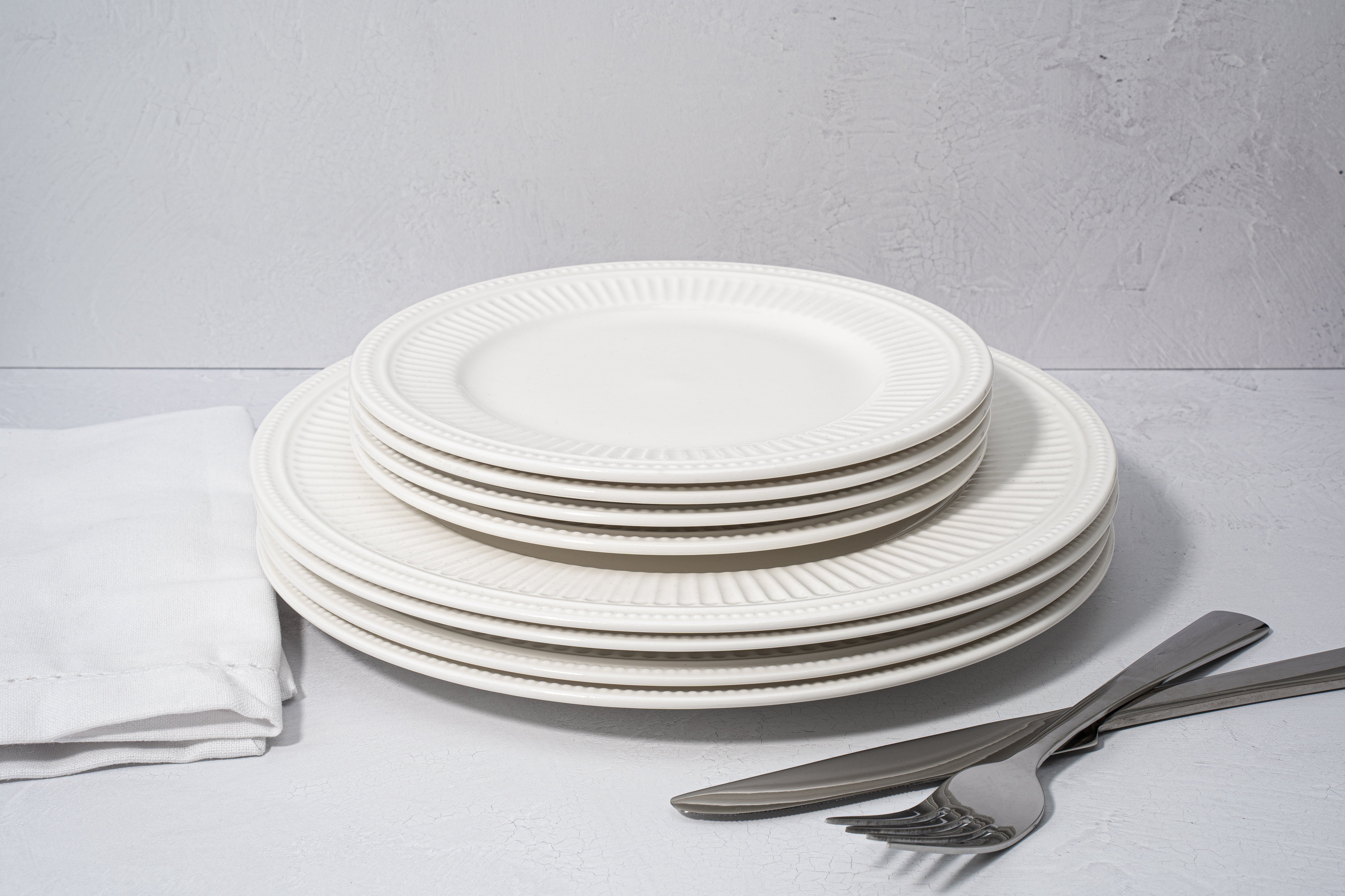 Santorini Collection - Bone China 12 Piece Dinnerware Set (Bloom)