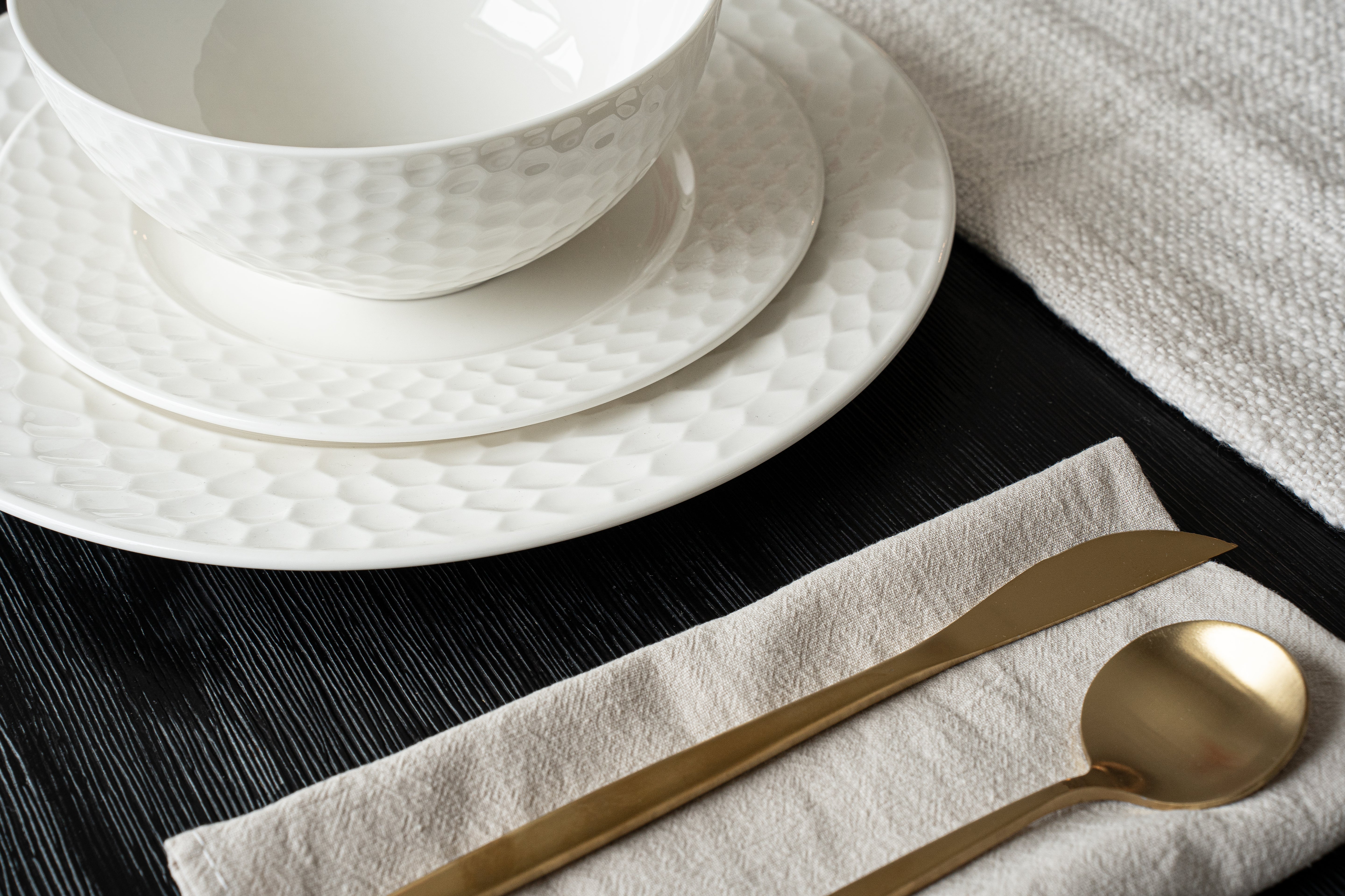 Santorini Collection - Bone China 12 Piece Dinnerware Set (Honeycomb)
