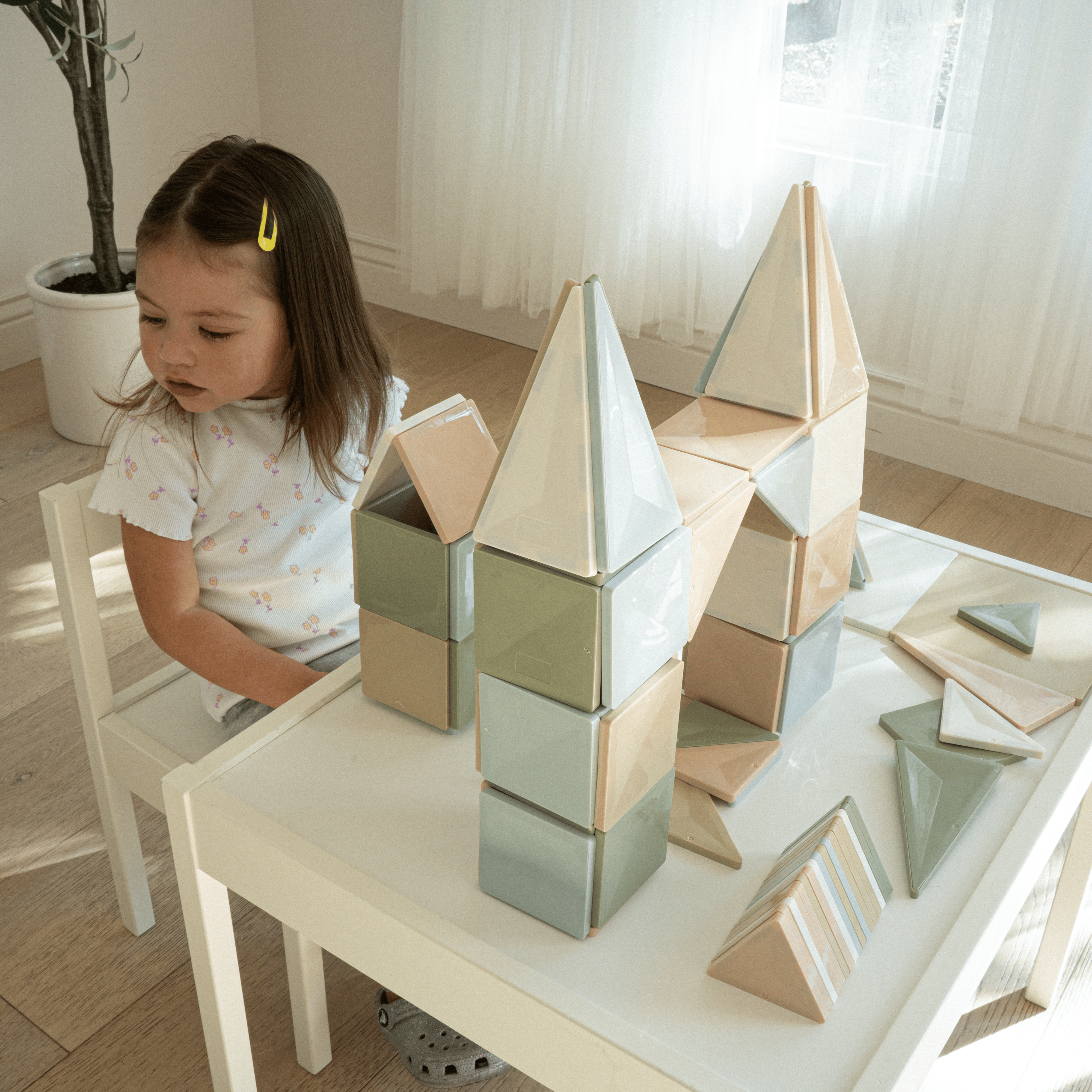 Magnetic Tile Play Set