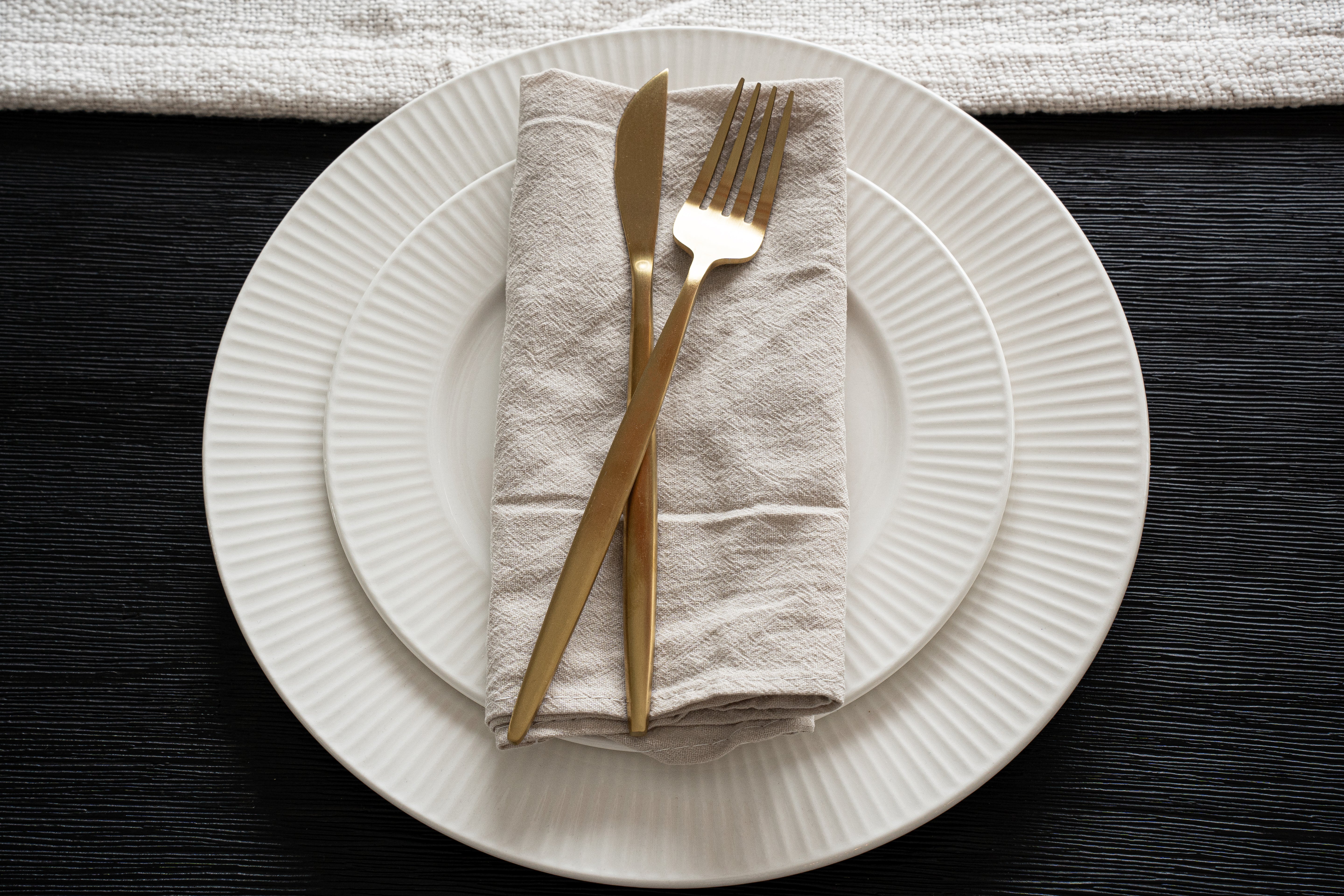 Santorini Collection - Bone China 12 Piece Dinnerware Set (Sun)