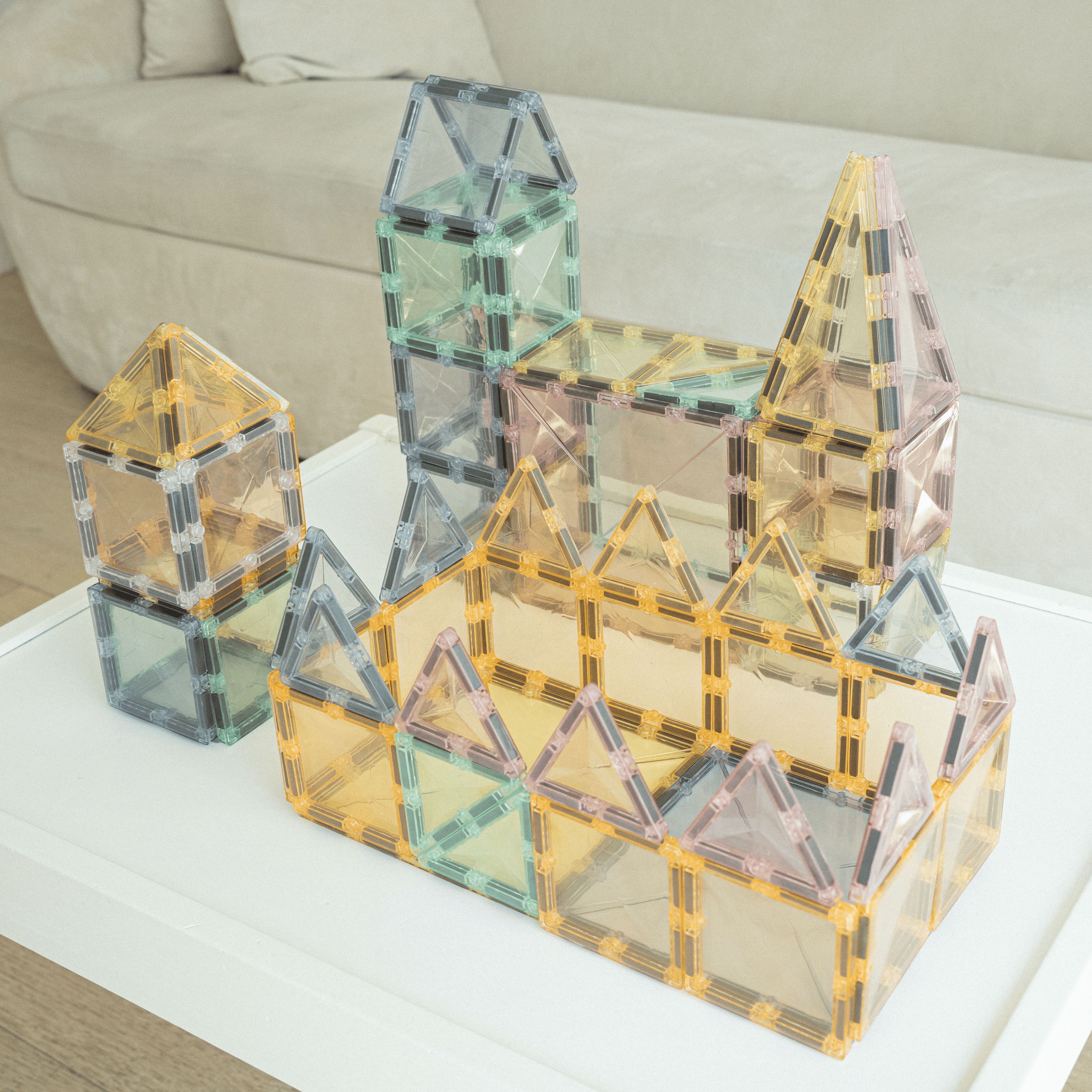 Magnetic Tile Play Set