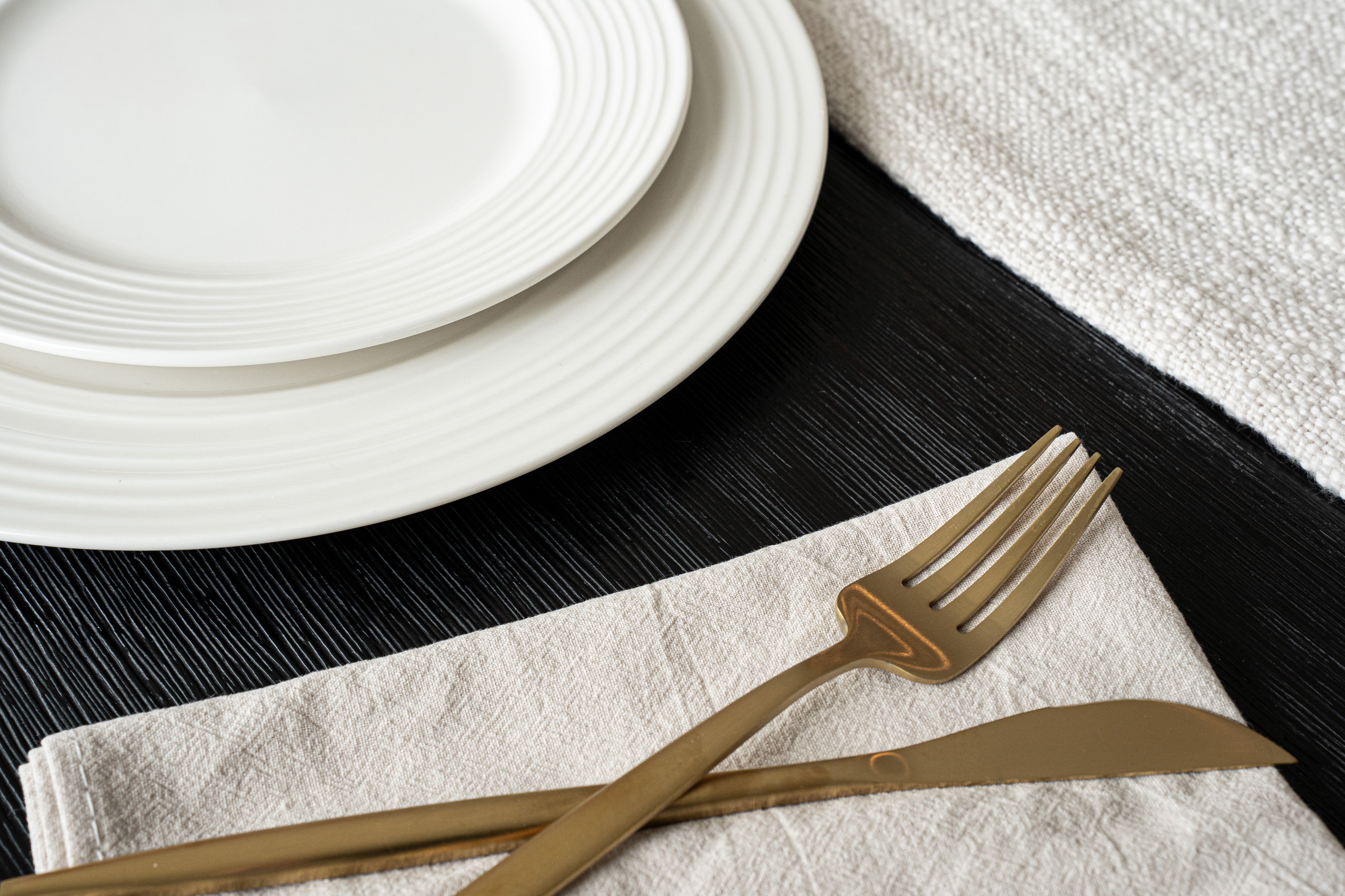 Santorini Collection - Bone China 12 Piece Dinnerware Set (Wave)