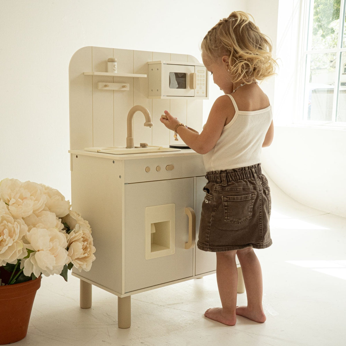 Play Kitchen