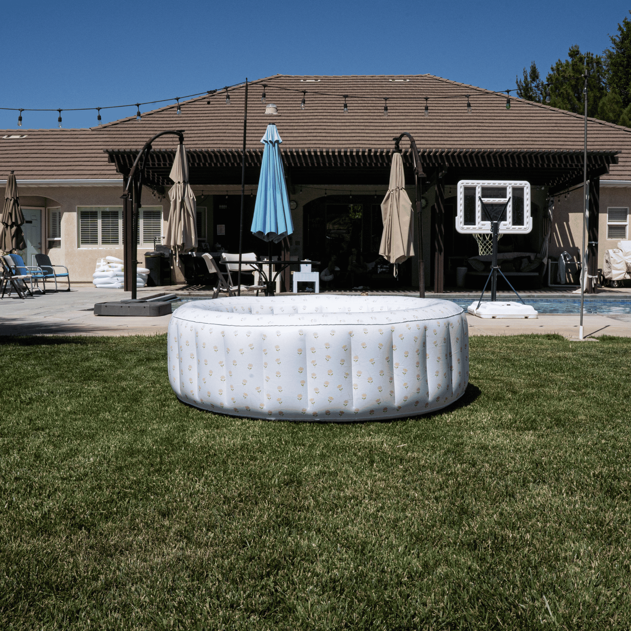 Kiddie Pool — Floral